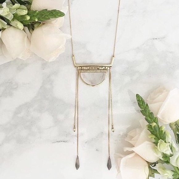 capwell Jewelry - Capwell Luna Necklace